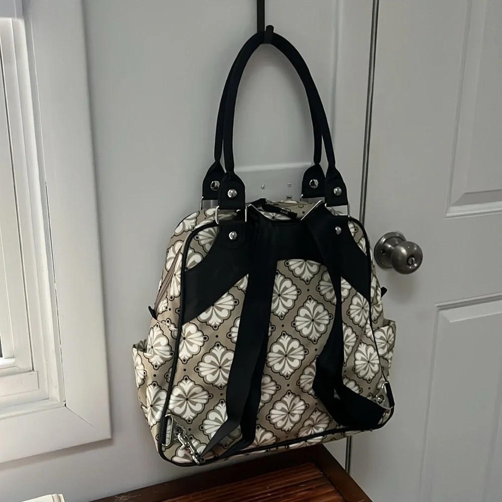 Petunia Pickle Bottom Marbella Meadows Sashay Satchel Diaper Bag,NWT